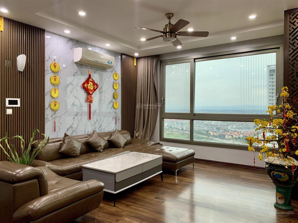 Bán căn 123m2 ct1 cccc hyundai hillstate