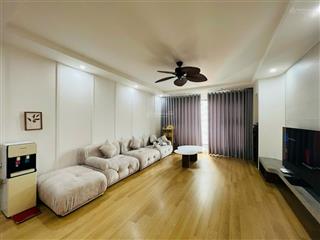 Bán căn góc 111m2, đồ cơ bản rất rẻ la casta văn phú