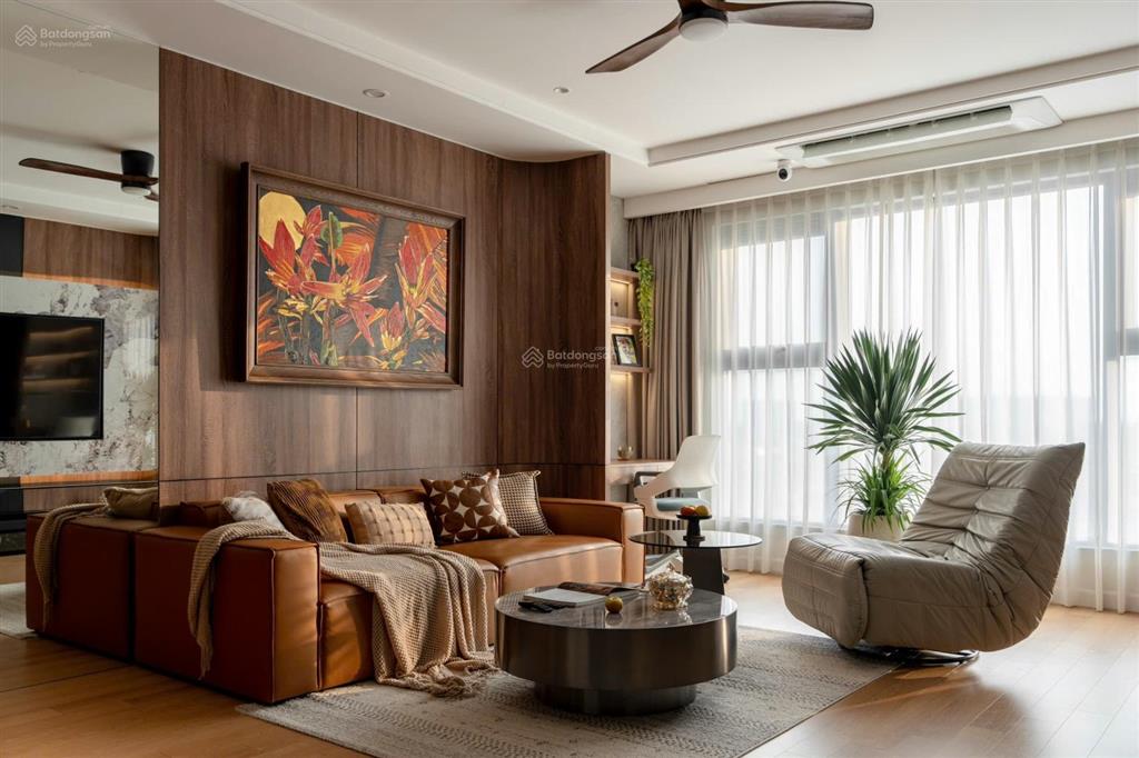 Bán căn 84m2 full đồ đẹp la casta văn phú