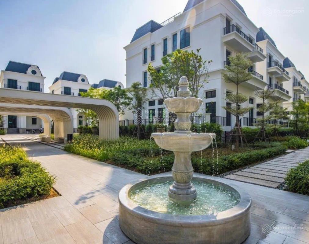 Siêu hót bán căn 360m2 le jardin nhà nguyên bản vị trí siêu đẹp ngay mặt ngoài