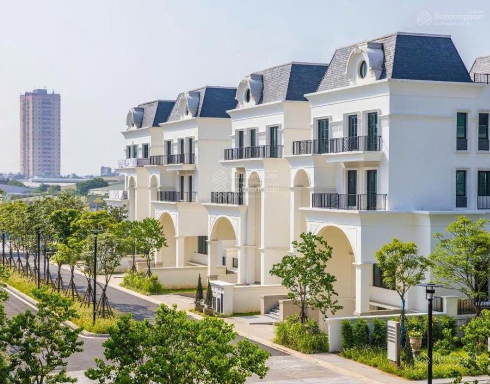 Siêu hót bán căn 360m2 le jardin nhà nguyên bản vị trí siêu đẹp ngay mặt ngoài