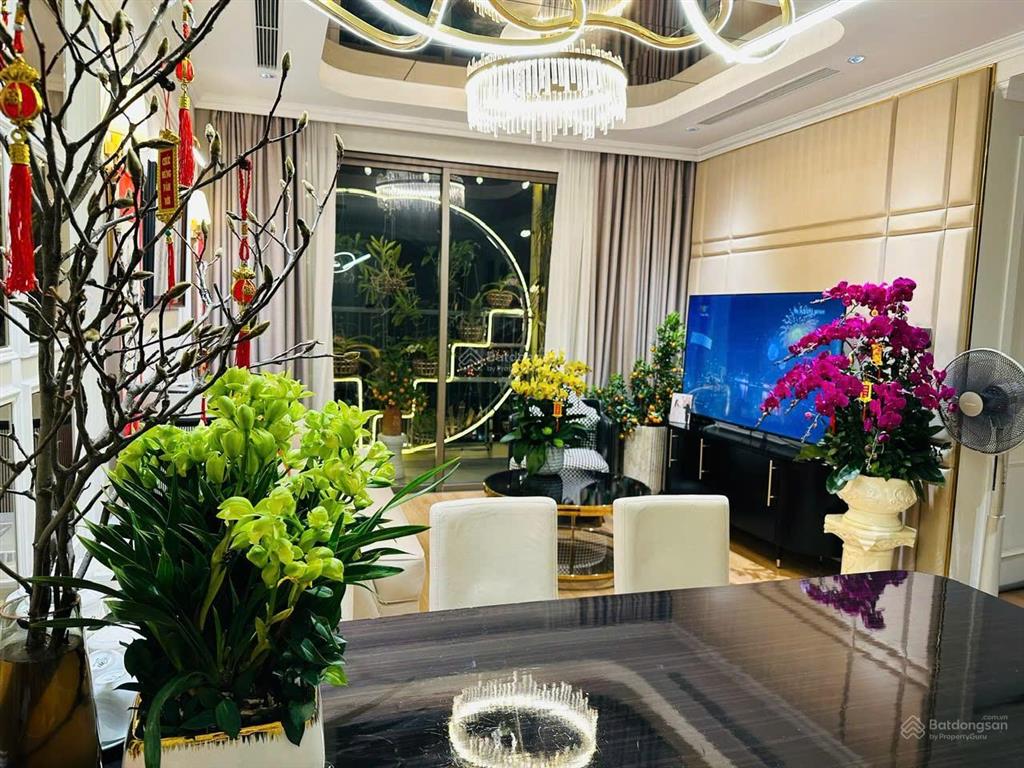 Bán căn 90m2 full đồ đẹp cao cấp terra an hưng