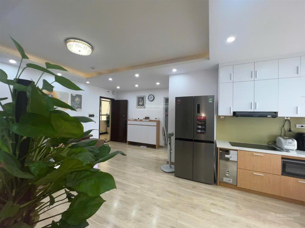 Chính chủ em bán gấp căn 90.6m2 góc 3pn full đồ đẹp ct2 yên nghĩa