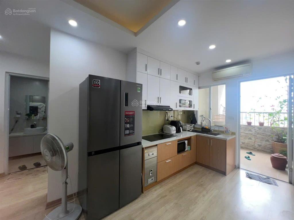Chính chủ em bán gấp căn 90.6m2 góc 3pn full đồ đẹp ct2 yên nghĩa