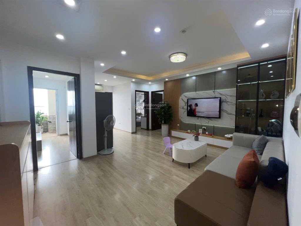 Chính chủ em bán gấp căn 90.6m2 góc 3pn full đồ đẹp ct2 yên nghĩa