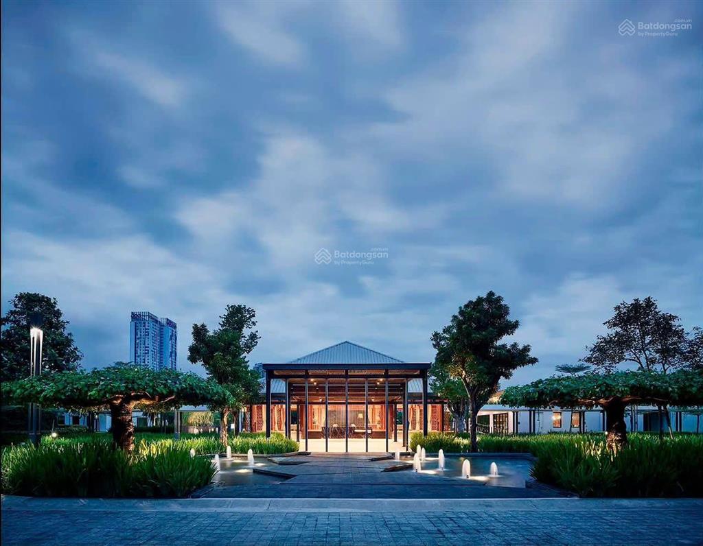 Siêu hot  bán nhanh căn 120m2 nadyne giá tốt chỉ 33 tỷ