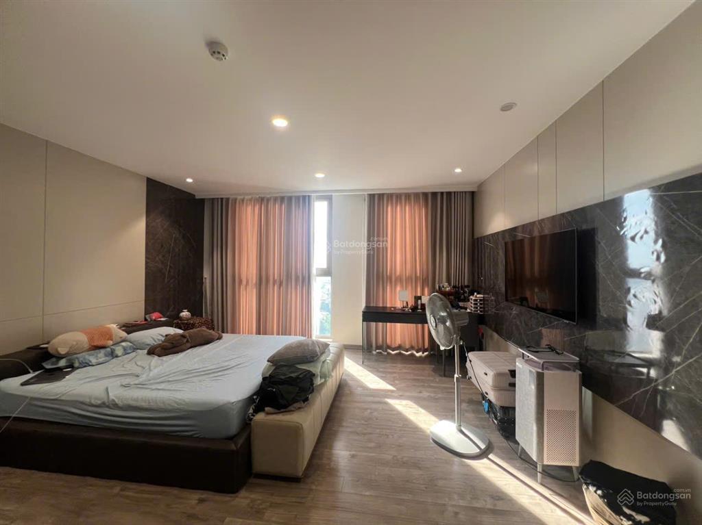 Bán căn 140m2 dual key full đồ siêu đẹp giá mềm chỉ 10,4 tỷ