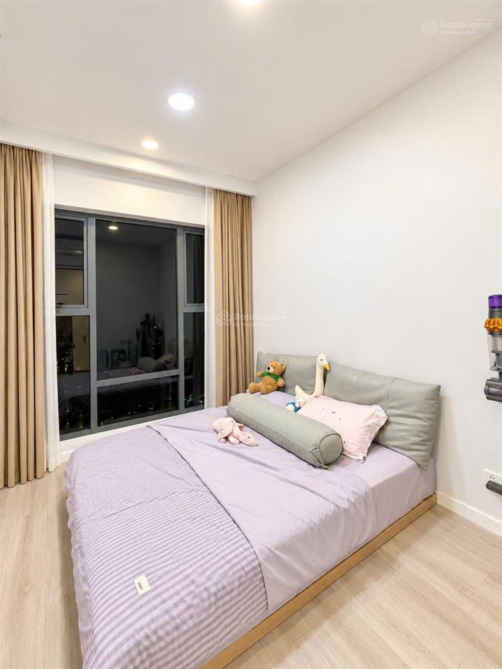 Bán căn 2pn 82m2 full đồ đẹp lắm