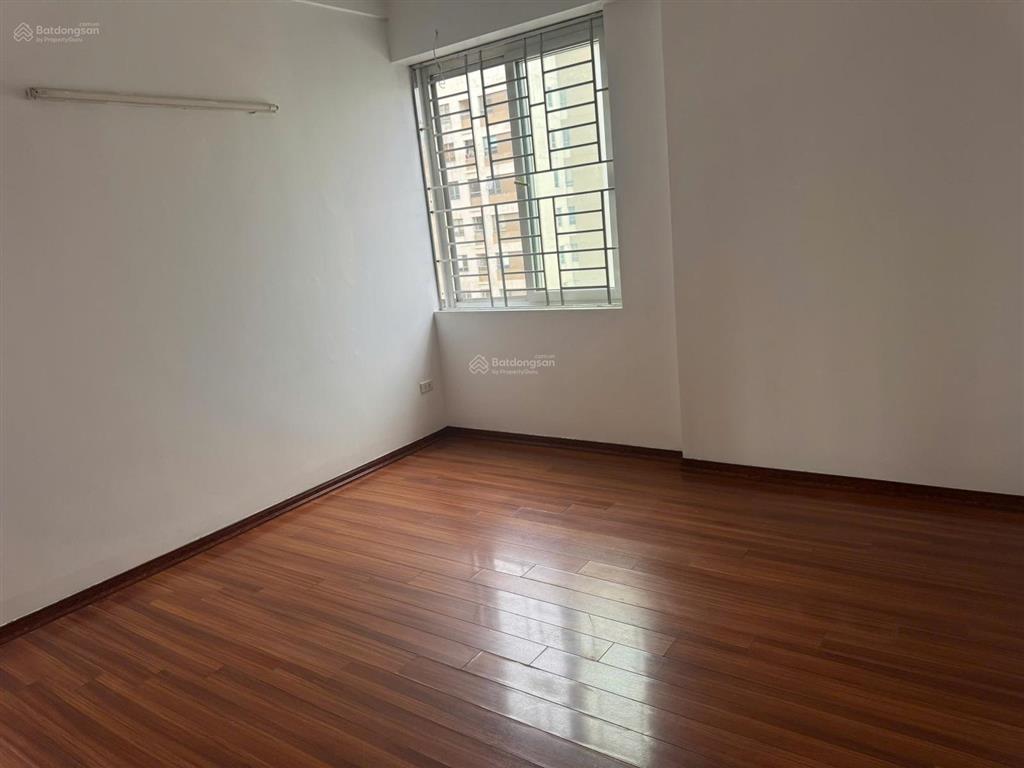 Chính chủ cần bán căn 102m ct1b tân tây đô chỉ 4.3 tỉ