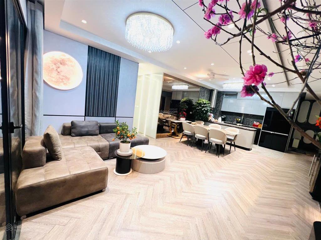 Bán gấp căn góc 143m2 full đồ đẹp ban công đông nam hpc landmark giá nào cũng bán
