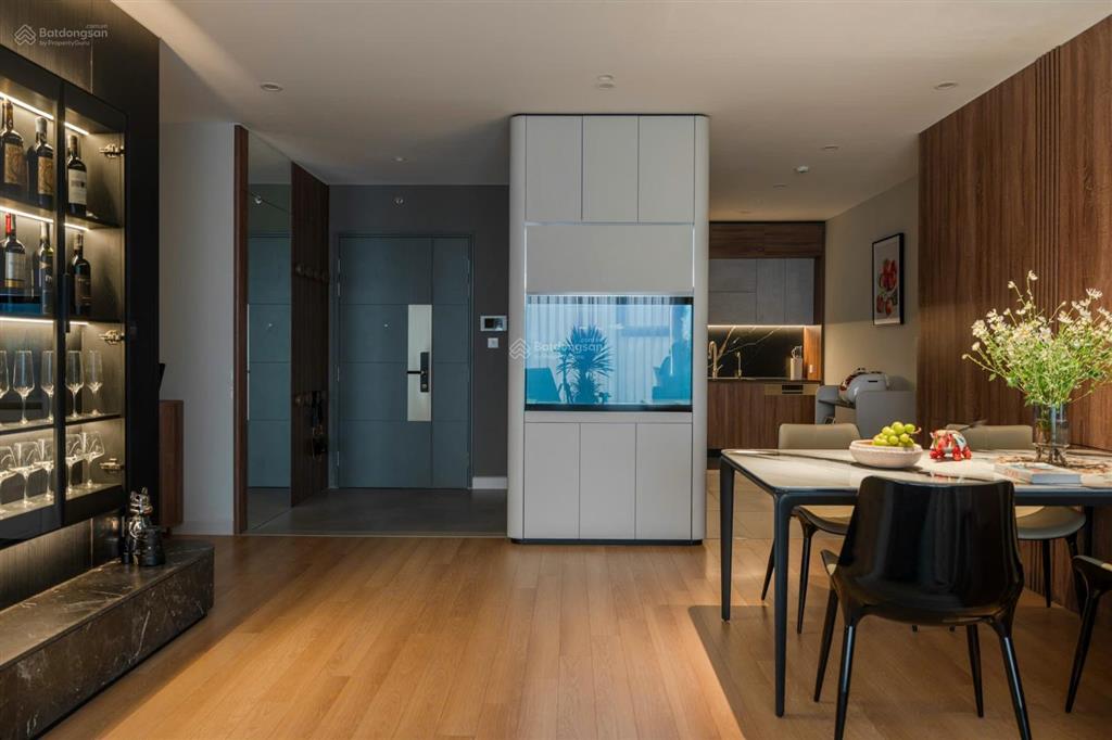 Bán căn 84m2 full đồ đẹp la casta văn phú giá 6.1 tỷ