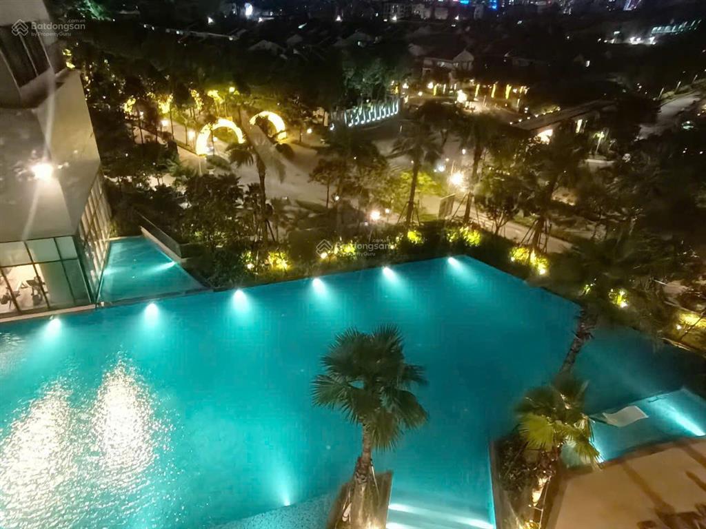Bán căn 108m 3pn full đồ ban công đông nam view bể bơi