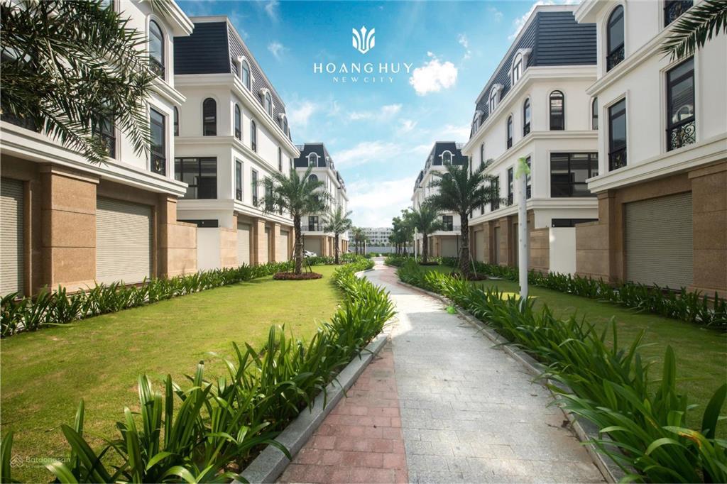 Bán căn liền kề hoàng huy new city giá cực mềm. diện tích 77m2. ngang 5,5m. 4 tầng