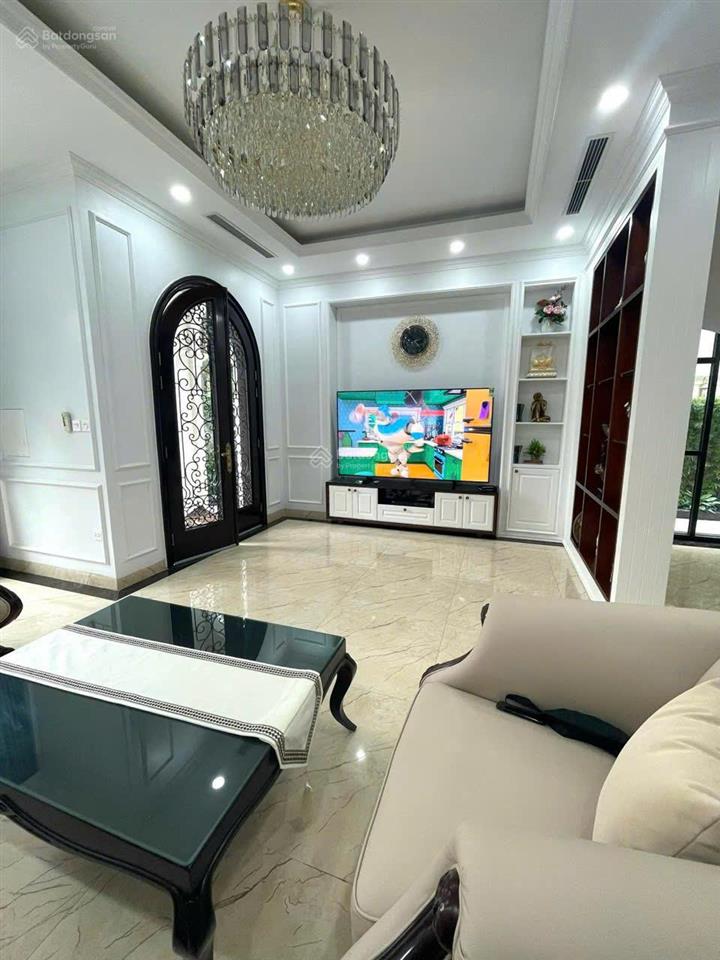 42 tỷ sở hữu biệt thự song lập ngọc trai, mặt công viên, full nội thất cao cấp vinhomes ocean park