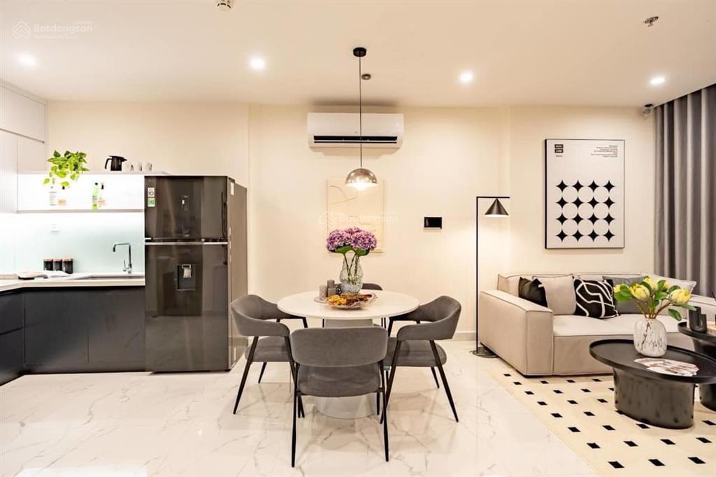 Chính chủ ngộp bank giảm sâu còn 3.75 tỷ căn 2pn + 70m2 tầng thấp, tòa s10 the origami, ck 1,75 tỷ