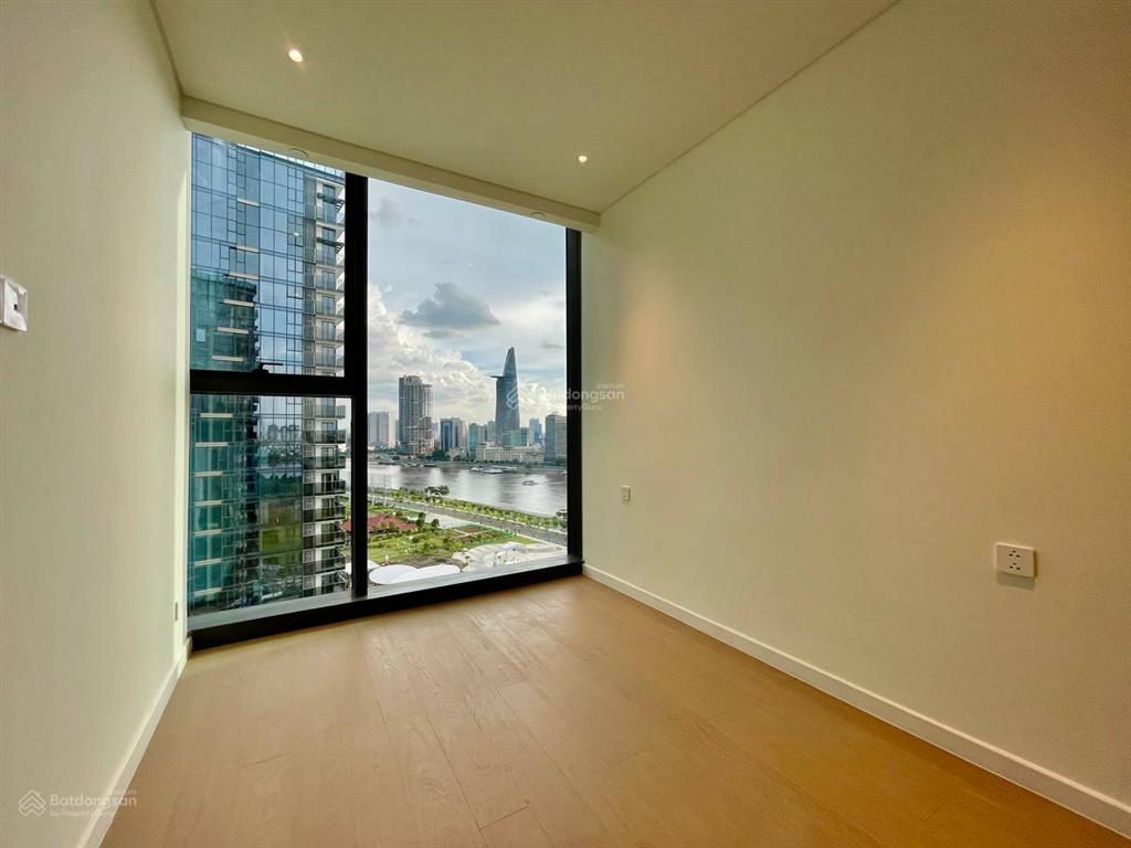 Bán 4pn the operaview bitexco và landmark. bason và toà tháp văn phòng. trực diện sông. sổ hồng