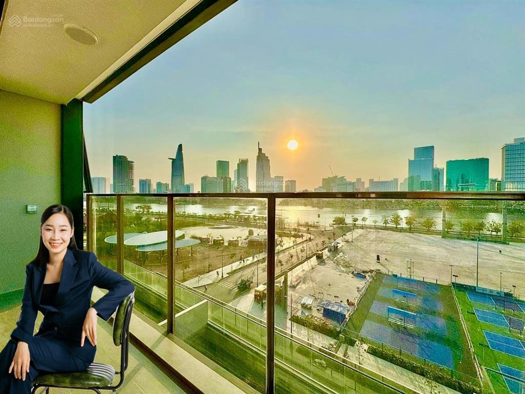 Bán 4pn the operaview bitexco và landmark. bason và tòa tháp văn phòng. trực diện sông. sổ hồng