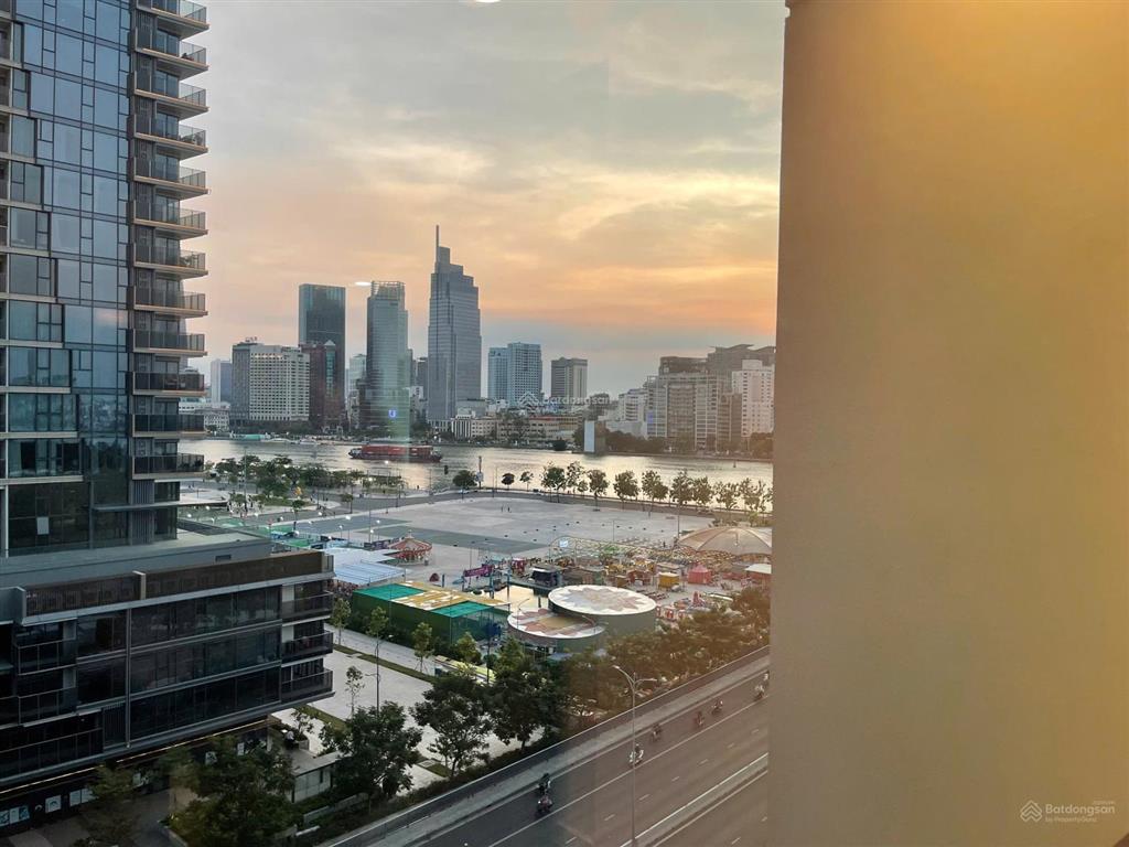 Bán 3pn galleria giá cực hot 42 tỷ sẵn sổ hồng view biteco quận 1 rất đẹp