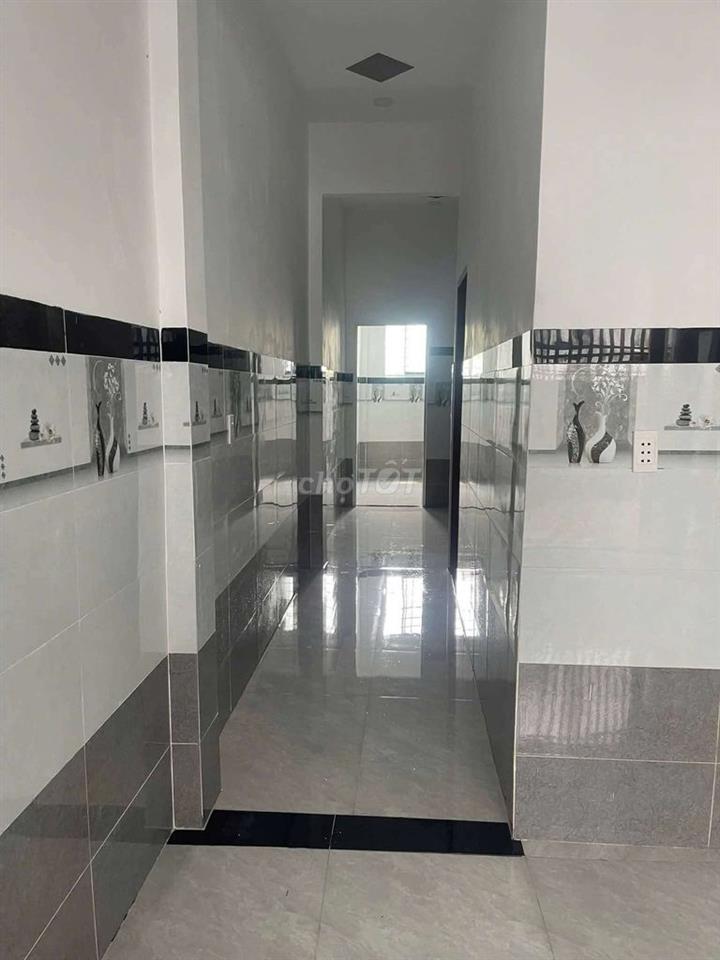 Cho thuê nhà ở Xuân Thới Đông