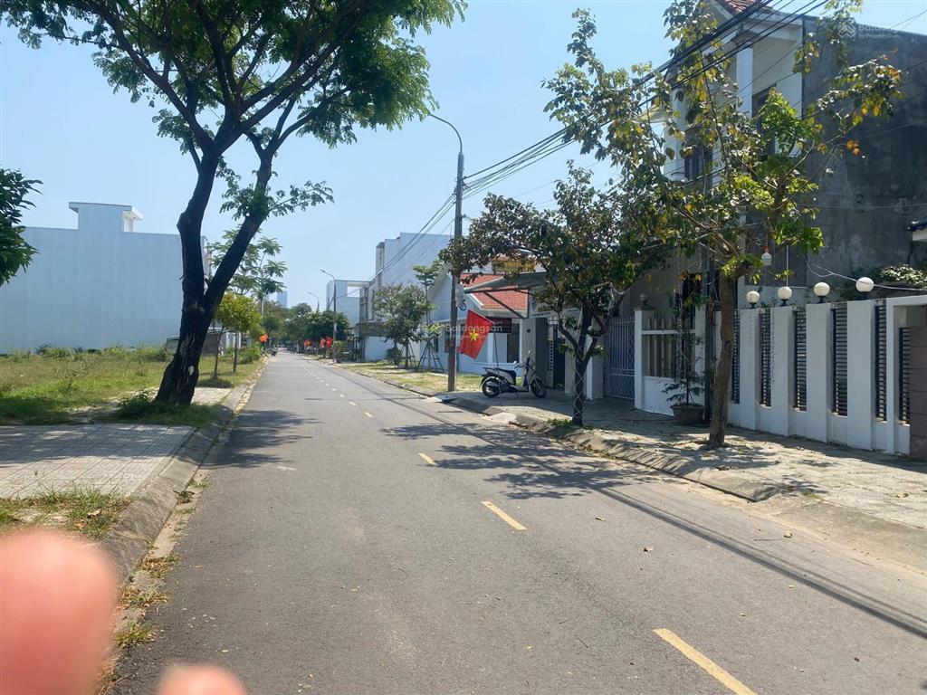 Chính chủ gửi bán lô đất vệt 50 nguyễn tất thành nối dài ( đường đào ngọc chua ) giá rẻ nhất khu