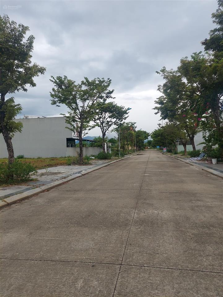 Golden hills city chính chủ cần bán lô đất nền khu agolden hillsdt 125m², sổ cá nhân, đường 7,5m