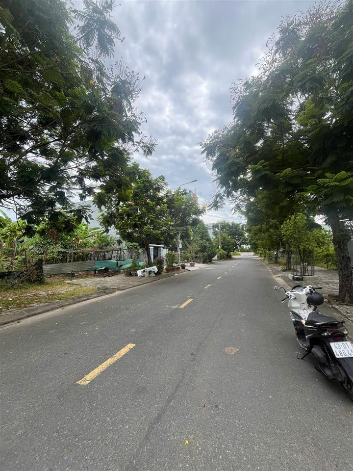 Tdc hoà liên 5  đường 7m5 giá chỉ 2,95 tỷ cam kết giá tham khảo tốt trong khu  diện tích 100m²