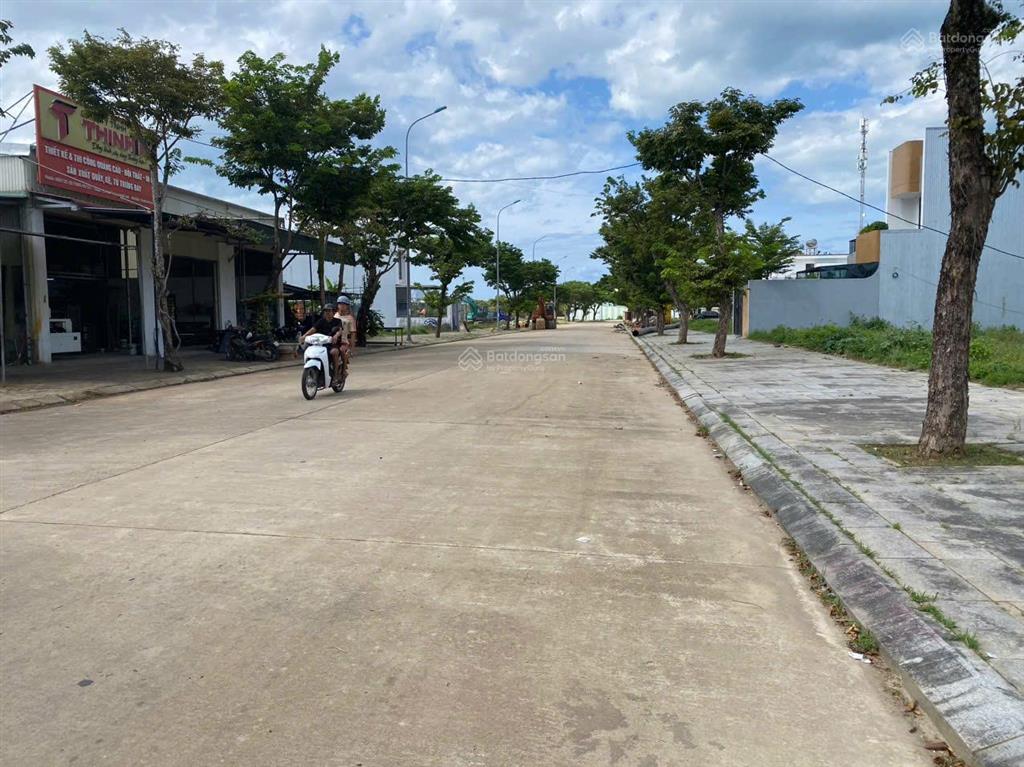 Golden hills city cần bán lô đất nền khu a golden hills  dt 125m², đường 10,5m kẹp lối thoát hiểm