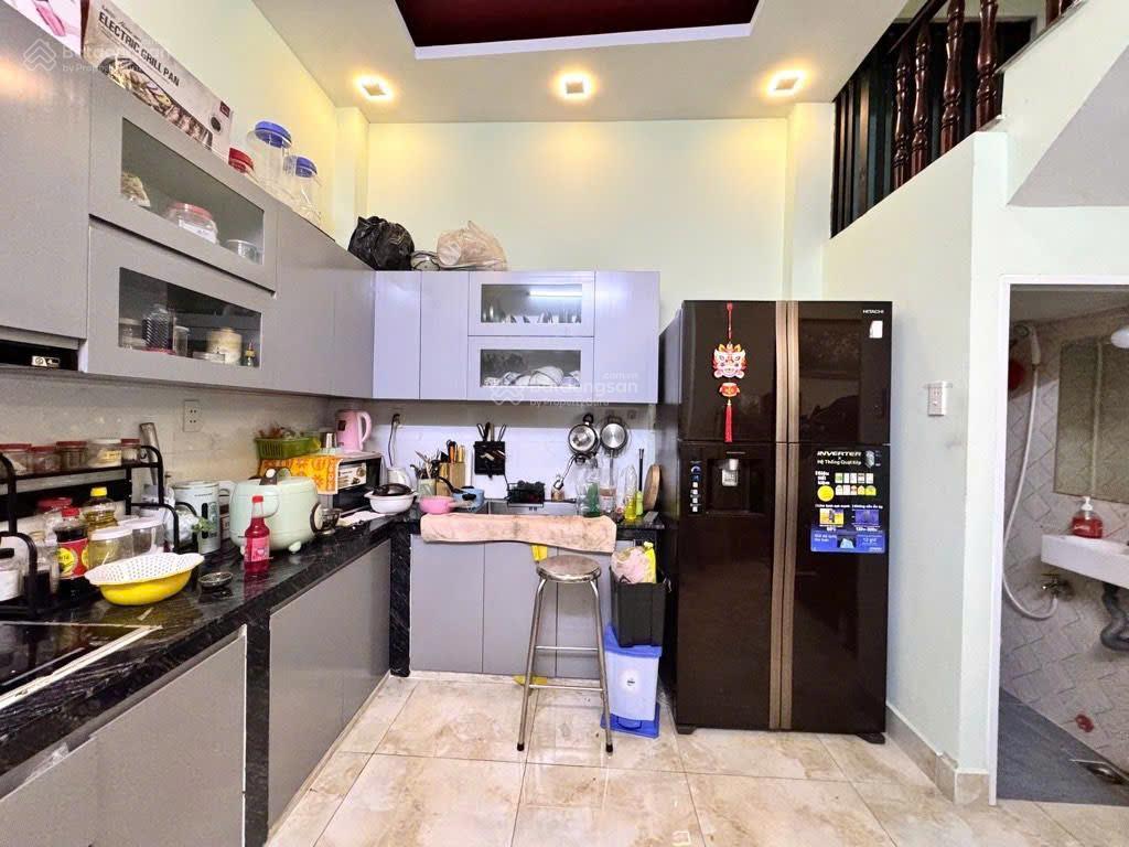 Bán gấp  cách 1 căn ra mặt tiền  bùi thị xuân  41 m²  4 tầng  7,49 tỷ