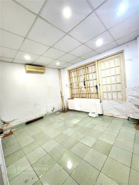 Gấp  hẻm xe hơi 6m  sát mặt tiền nguyễn xí  52 m2  nở hậu  7.35 tỷ