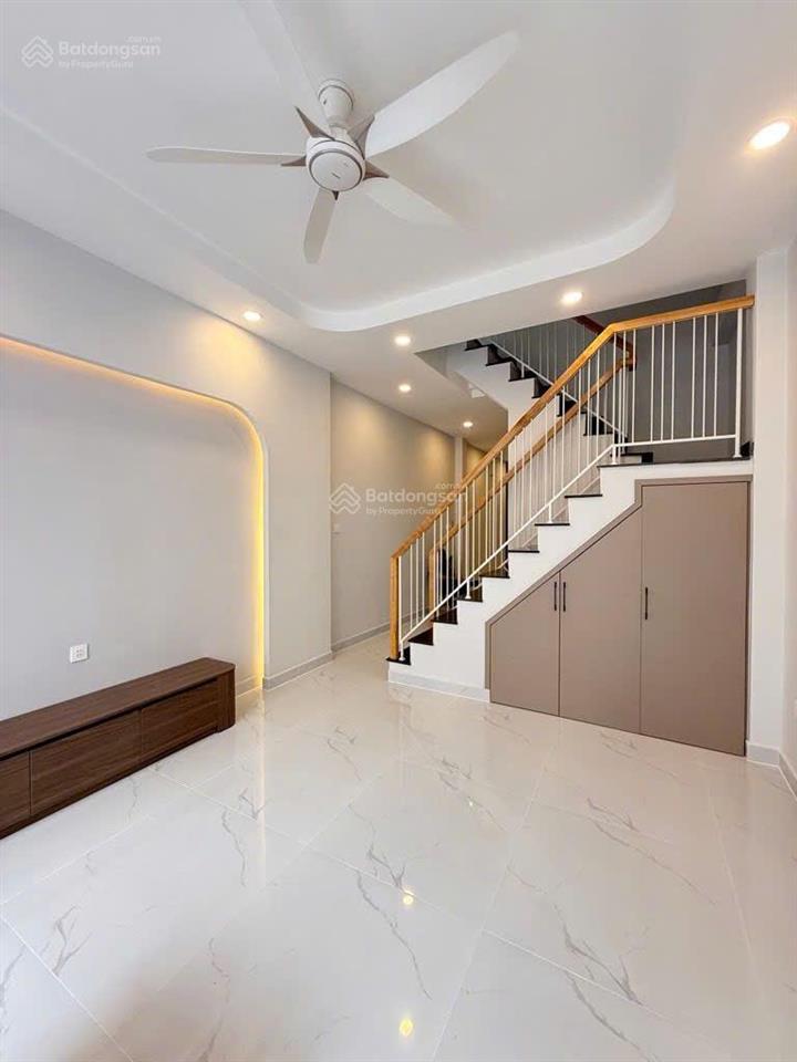 Bán gấp  hẻm xe hơi thông  khu bàu cát  56 m2  3 tầng  8.59 tỷ