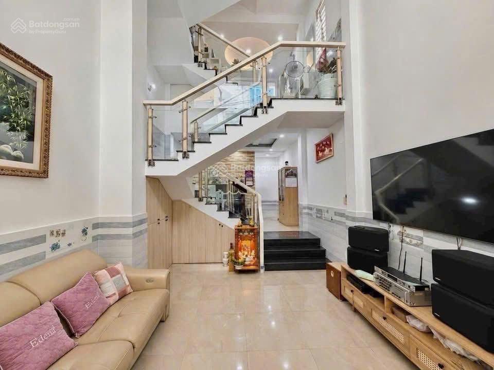 Bán gấp  hẻm xe hơi tránh  thích quảng đức  42 m²  5 tầng  9.59 tỷ