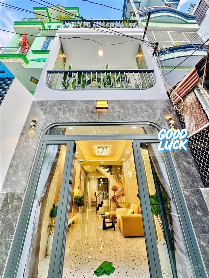 Ngay ngã 4 phú nhuận  gần mt nguyễn kiệm  45 m2  3 tầng  chỉ hơn 6 tỷ