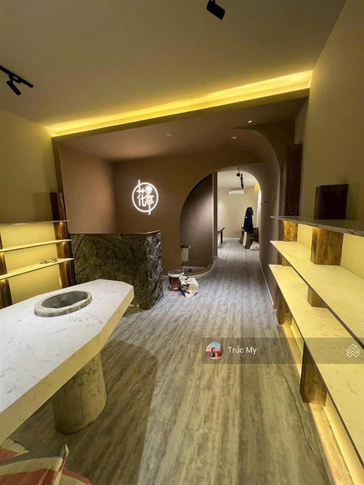 Cho thuê mặt tiền siêu đẹp đường lý tự trọng  đồng khởi, bến nghé, quận 1, ngang 5m
