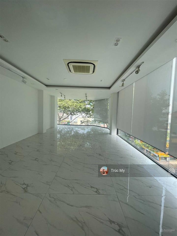 Tòa nhà mặt tiền trần bình trọng quận 5  kết cấu lớn, full tiện ích