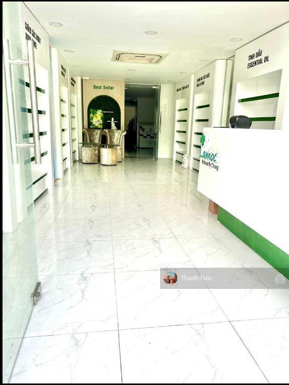 Cho thuê tòa nhà mới xây mặt tiền hùng vương, phường 4 quận 5 gần lê hồng phong