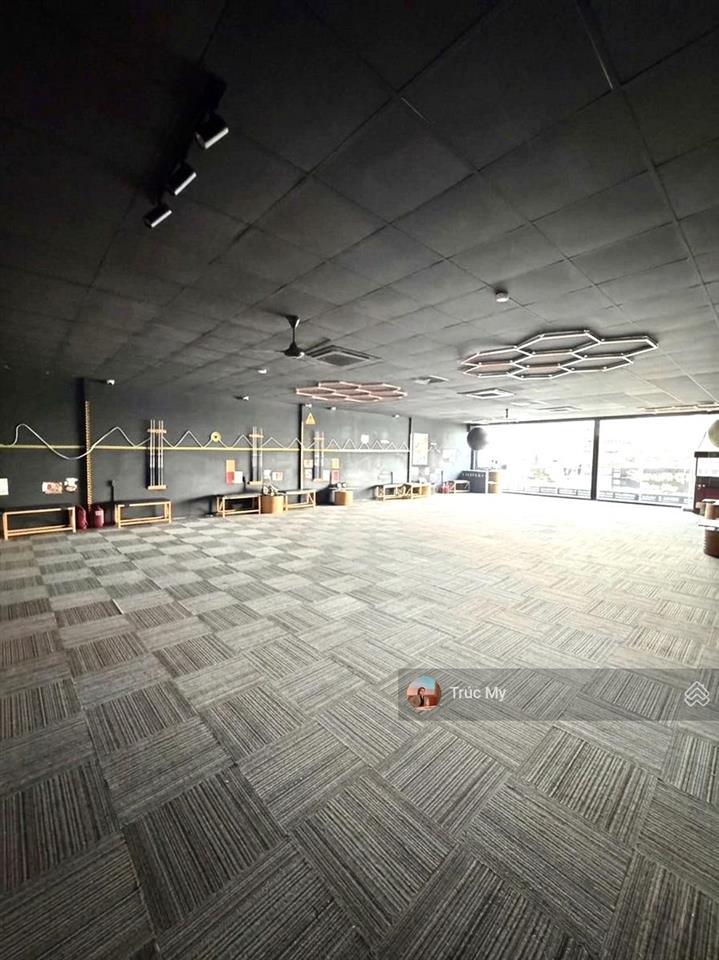 Cho thuê nhà mặt tiền ung văn khiêm, bình thạnh dt 3.000m view sông