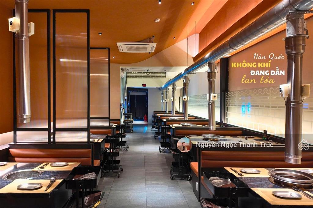 Cho thuê nhà mt lý tự trọng q1 gần đồng khởi dt 6.5x40m 3 lầu  thang máy