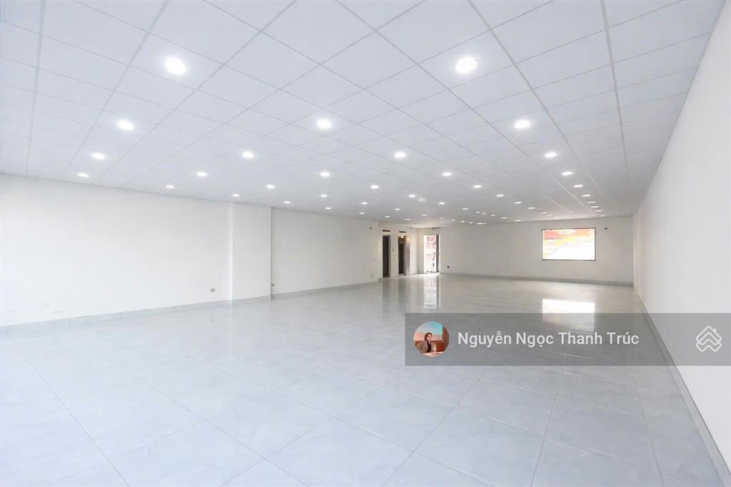 Mặt tiền đường d5, bình thạnh khu kinh doanh nhộn nhịp