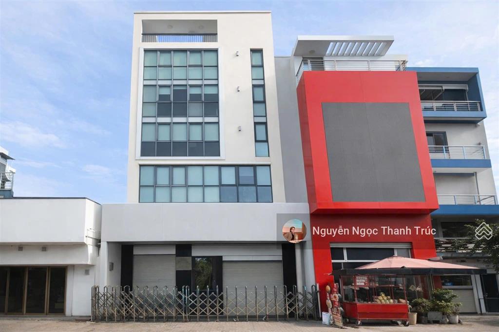 Mặt tiền đường d5, bình thạnh khu kinh doanh nhộn nhịp