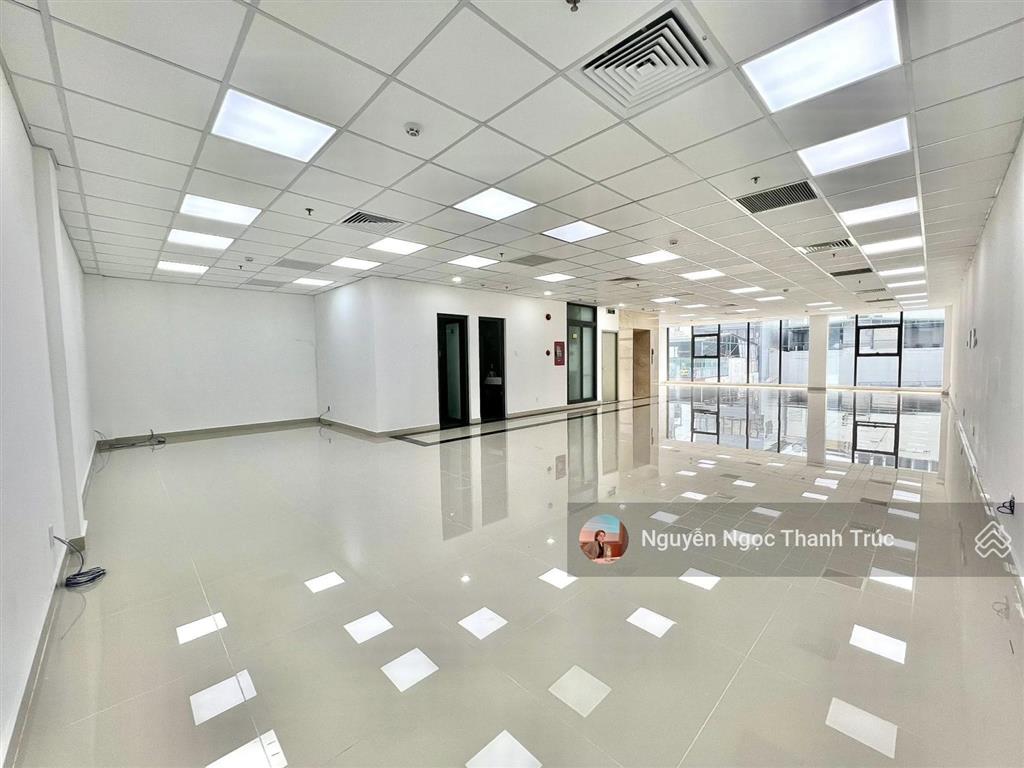 Nhà mới xây ngang 12m  trường sa ngay đh thủy lợi, bình thạnh