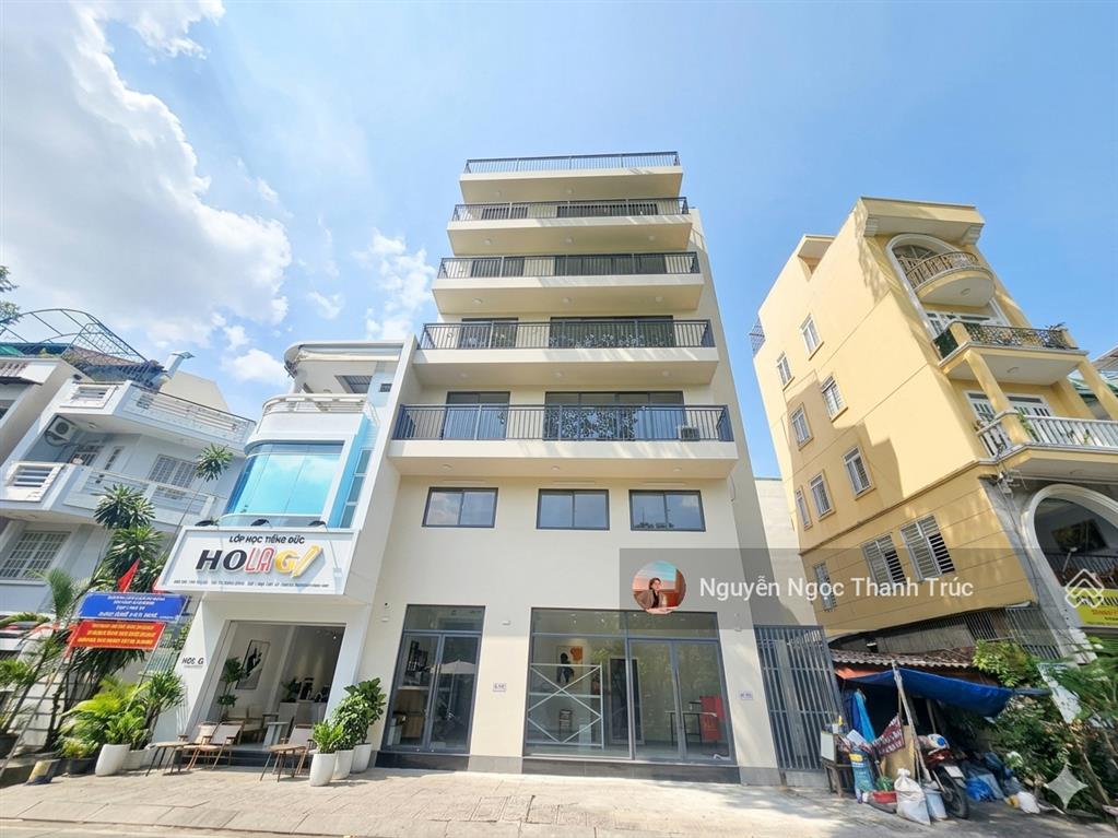 Nhà mới xây ngang 12m  trường sa ngay đh thủy lợi, bình thạnh