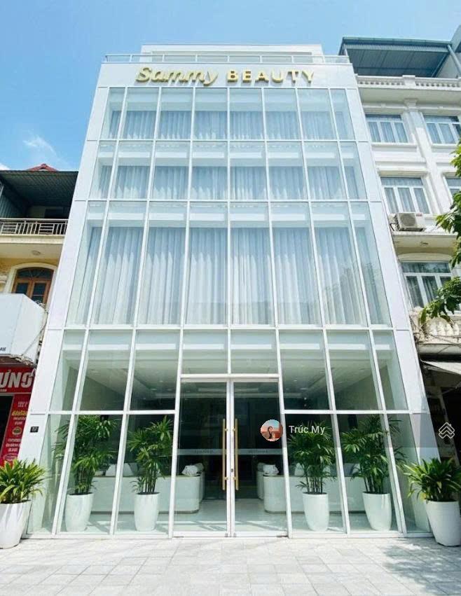 Tòa nhà hầm 6 lầu cho thuê nguyễn đình chiểu, quận 3  thang máy  pccc đầy đủ