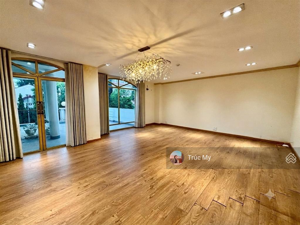 Biệt thự mặt tiền đẳng cấp diện tích lớn khu vip lê quý đôn, quận 3