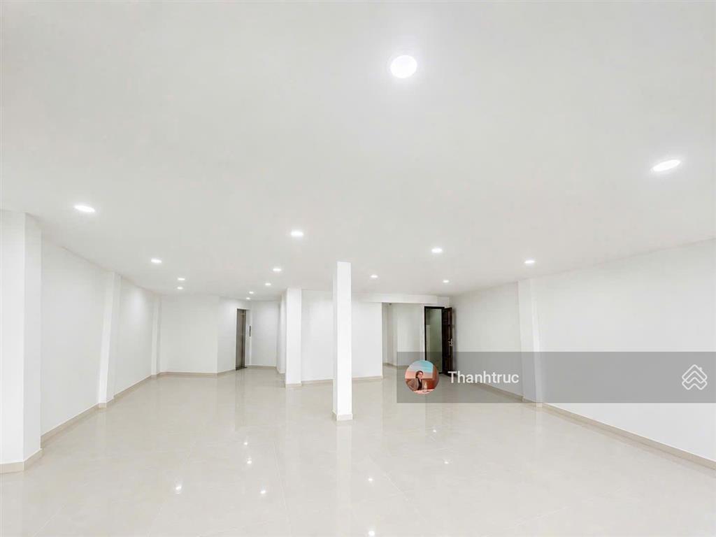 Nhà mặt tiền đẹp khu trung tâm thạch thị thanh