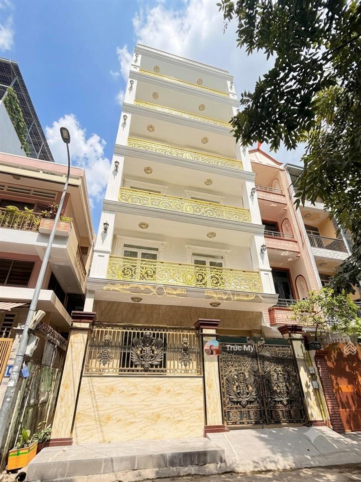 Cho thuê nhà mới ngang 10m  ba tháng hai quận 10 | thang máy, sàn suốt