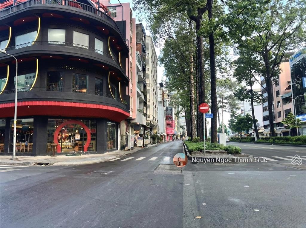 Căn góc 2mt châu văn liêm q5  ngang 20  2 tầng  giá 100 triệu