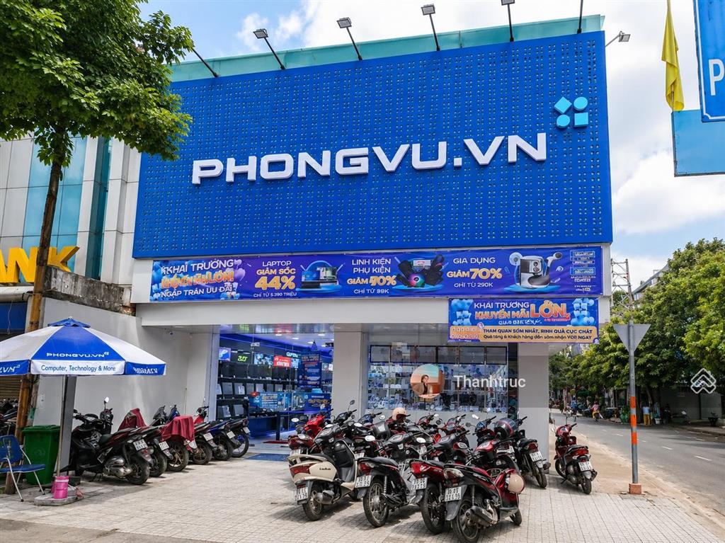 Góc 2mt phan đăng lưu, bình thạnh  12x32m  3 tầng  195tr/tháng