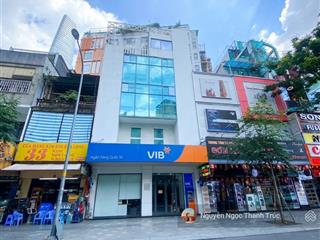 Nhà mặt tiền ngang 9m  thang máy huỳnh thúc kháng, quận 1