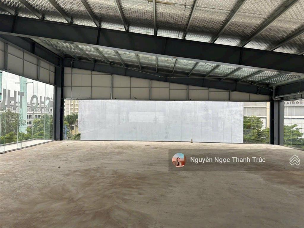 Cho thuê tòa nhà góc 2 mặt tiền khu tên lửa, bình tân hầm 4 lầu dt 12x25m 100 triệu/tháng