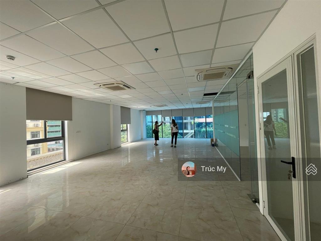 Cho thuê tòa nhà phan đăng lưu, phường 3, phú nhuận dt 5x25m 7 lầu thang máy 60 triệu/tháng